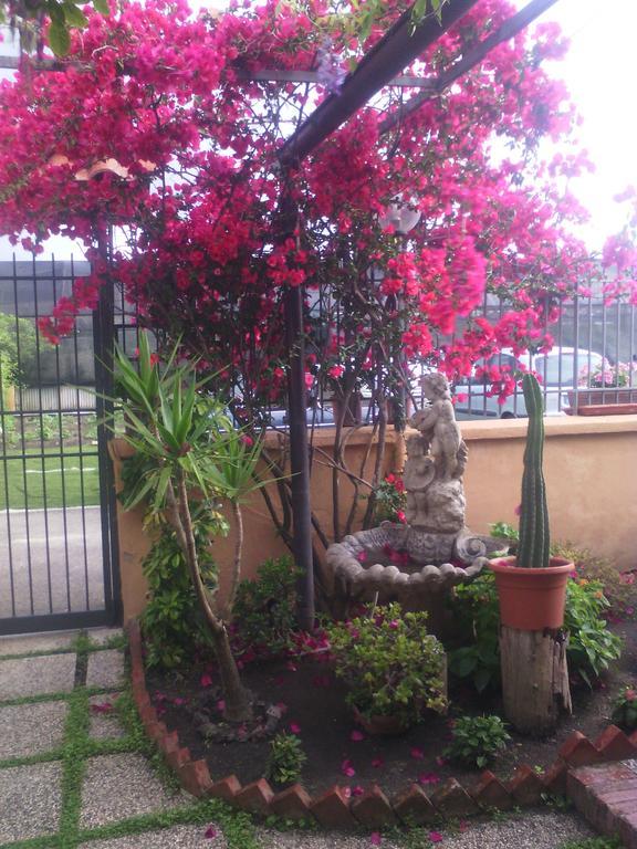 Bed and Breakfast Domus Felix Ercolano Exterior foto