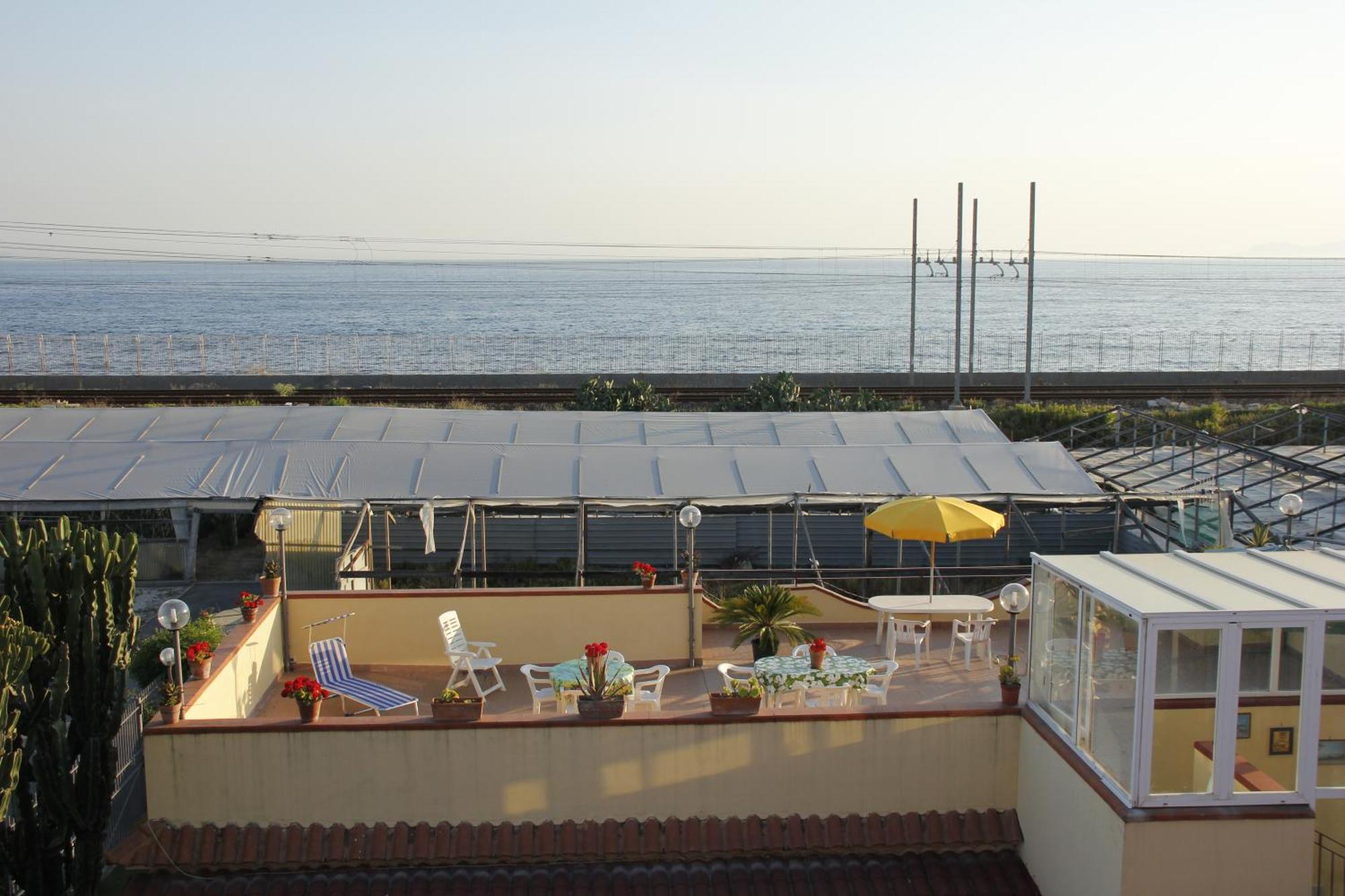 Bed and Breakfast Domus Felix Ercolano Exterior foto
