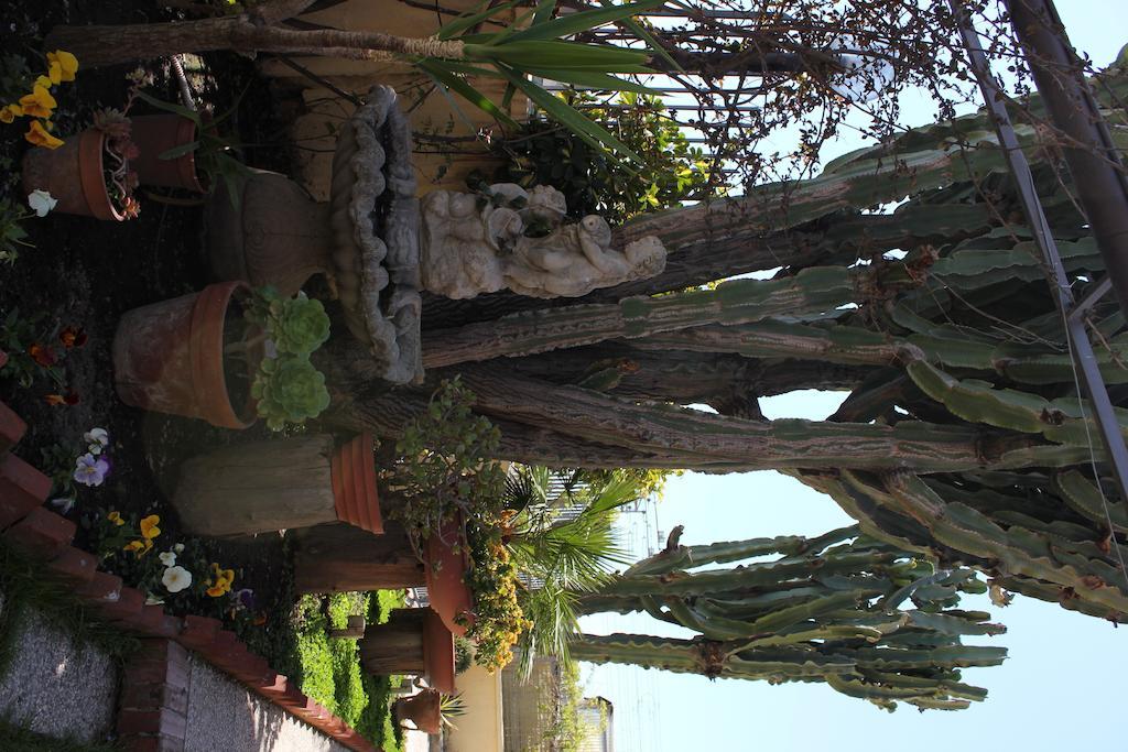 Bed and Breakfast Domus Felix Ercolano Exterior foto